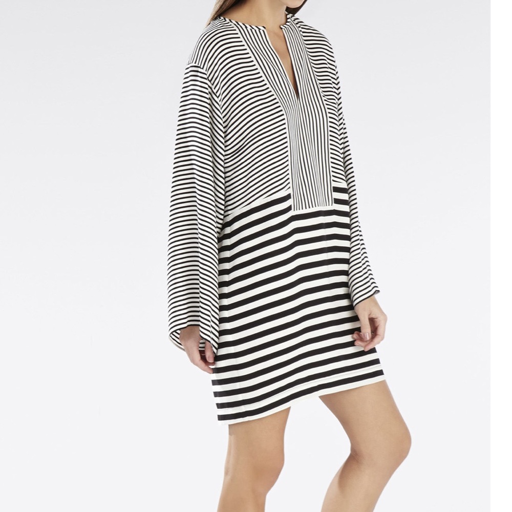 BCBGMAXAZRIA Amelia Kimono Dress striped